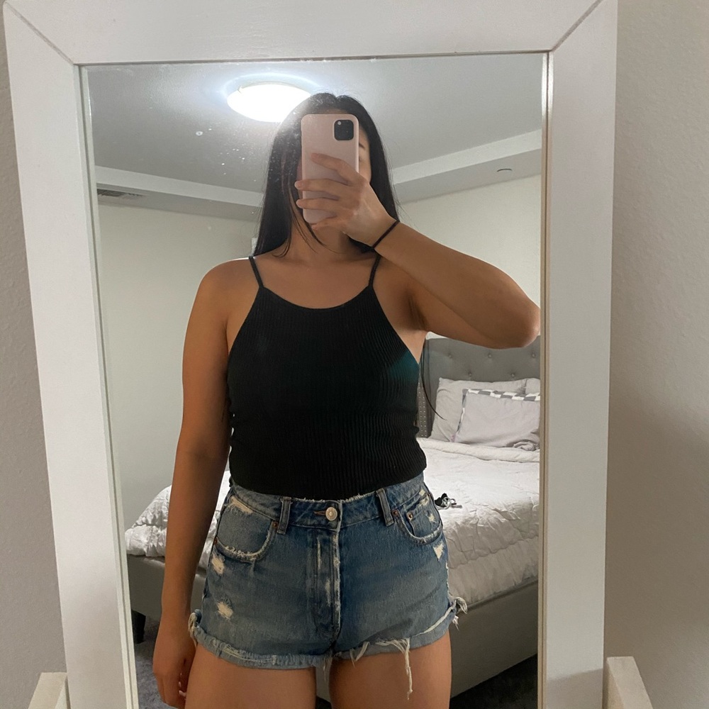 Brandy Melville crop top